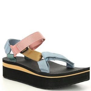 Teva Flatform Universal sandal